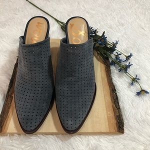 Sam Edelman mules with heel in sz 9 1/2.